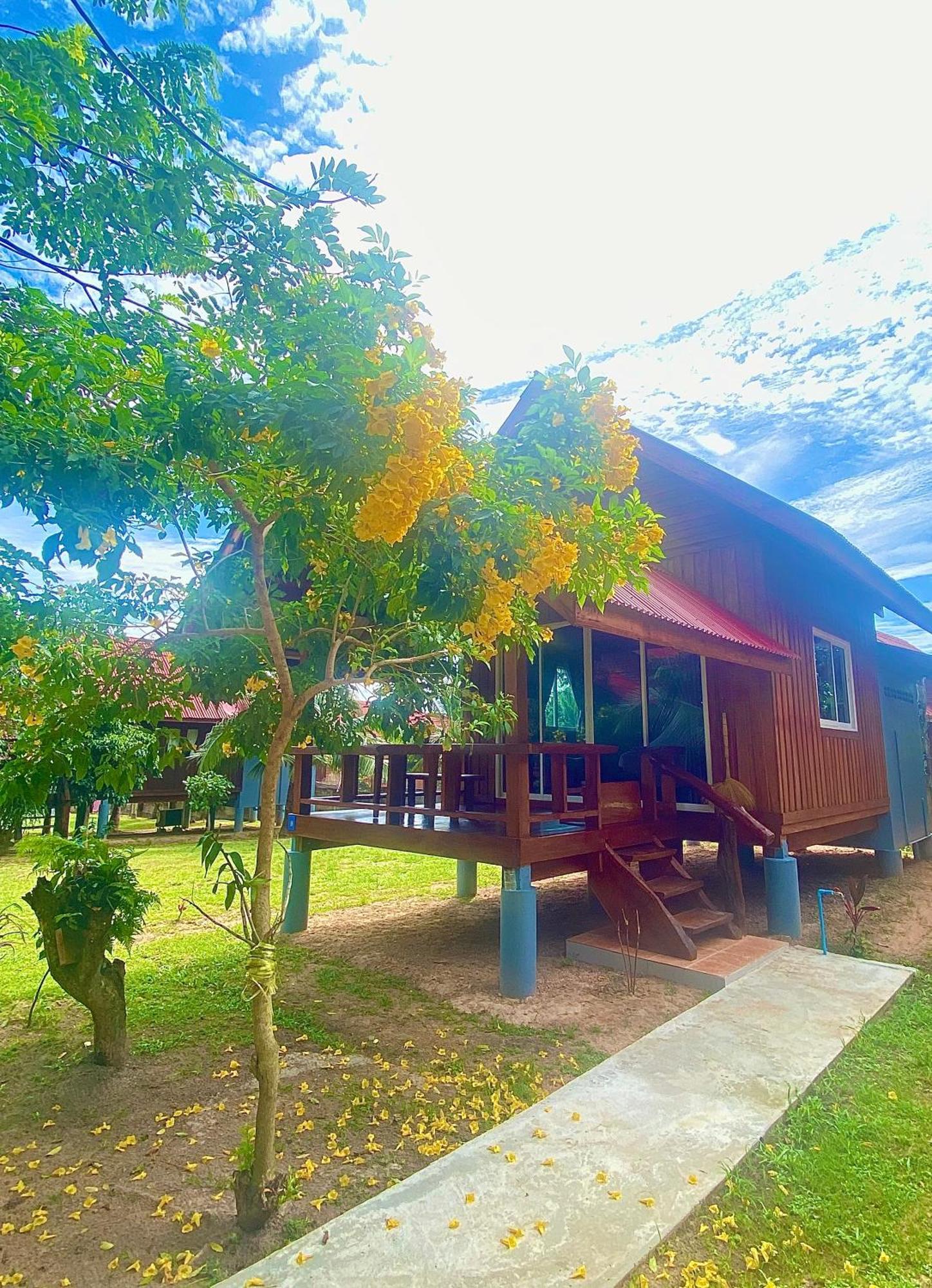 Nadia Resort Kohjum Koh Jum Exterior foto